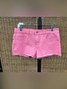 Forever 21 Neon Pink Frayed Hem Denim Shorts – Women’s Size 29